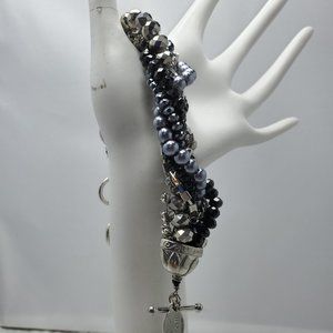 ALI KHAN multi color twisted bracelet silver-pearl-rhinestone-hematite
